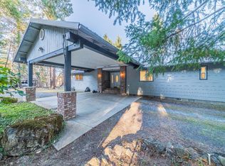 2500 Upper Applegate Rd, Jacksonville, OR 97530