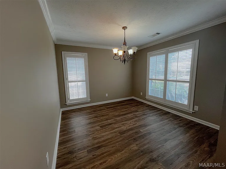 8906 Stoneridge Pl — Photo 9