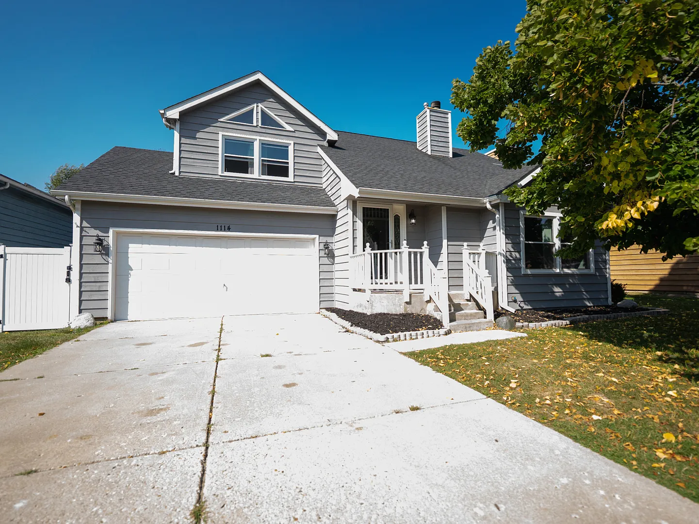1114 Bob Ofarrell Ln photo 1