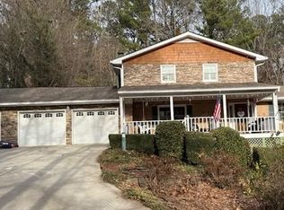 562 Cupelo Dr NW, Powder Springs, GA 30064