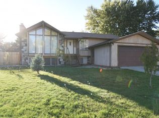 9472 S Tramway Dr, Sandy, UT 84092