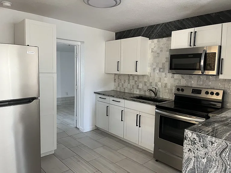 43 Alamanda Dr — Photo 6