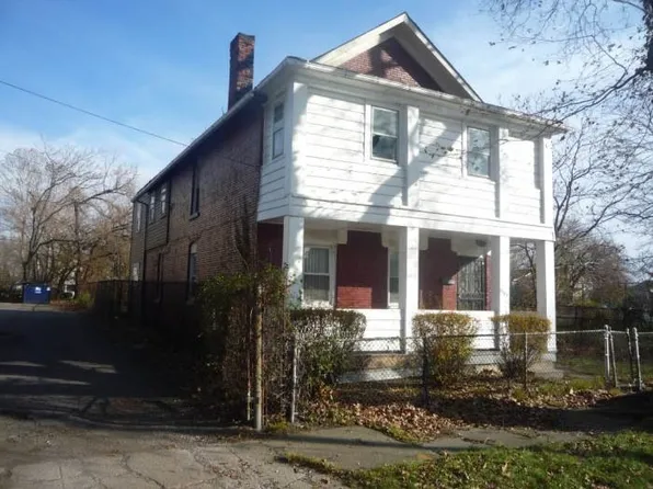 2183 E 31st St, Cleveland, OH 44115