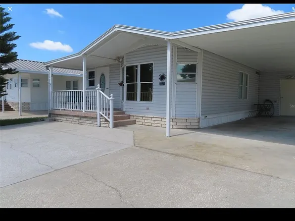 4927 Britni Way, Zephyrhills, FL 33541