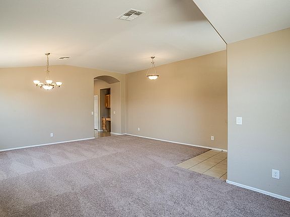 3rd image of 3911 W Potter Dr