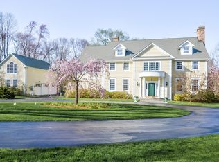 19 Barry Ct, Katonah, NY 10536