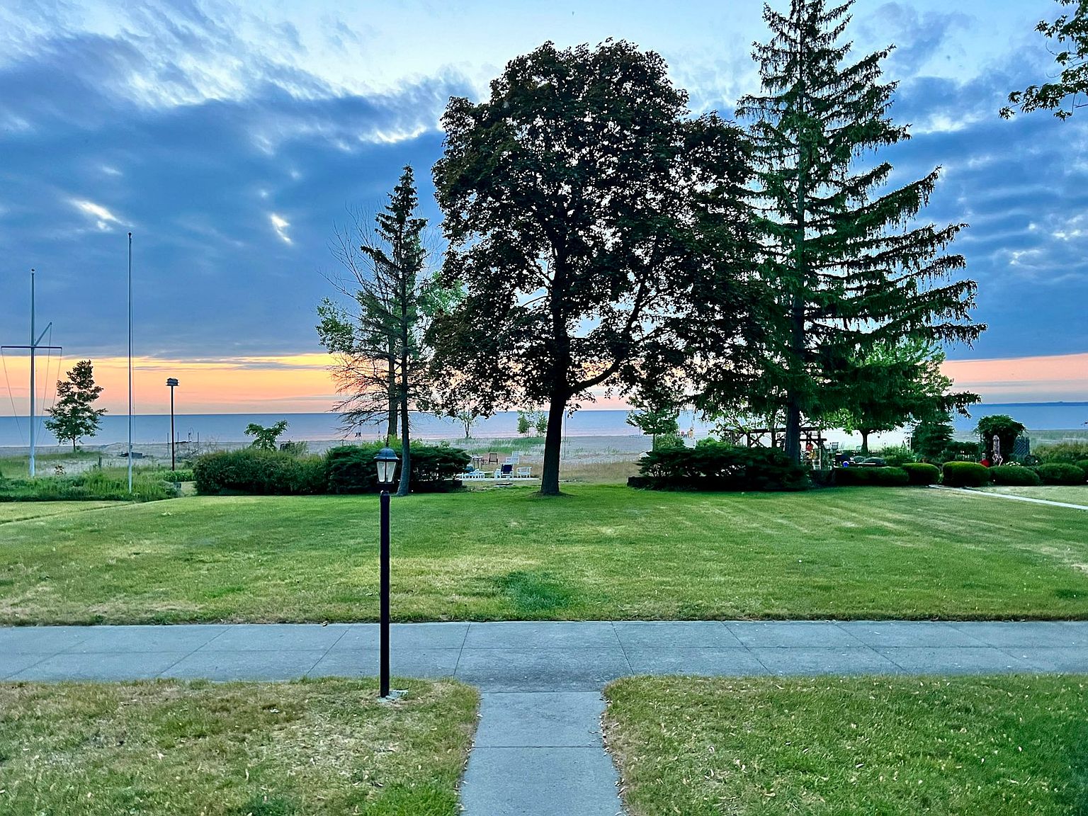 4046 Gratiot Ave, Port Huron, MI 48060 Zillow