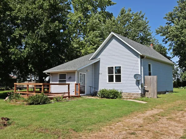 311 Park Ave W, Swea City, IA 50590