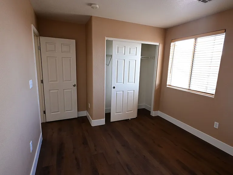 10461 Chrisman Ave — Photo 22