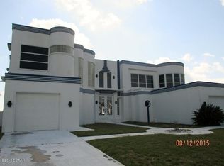 2461 Palmetto Cir, South Daytona, FL 32119