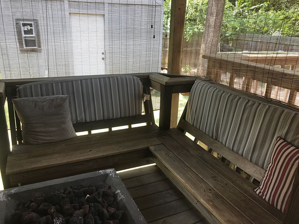 2nd image of 29 Cardinal Valley Dr
