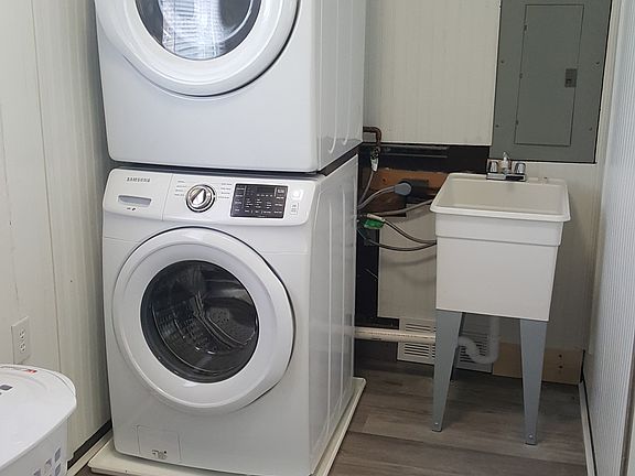 New washer/dryer
