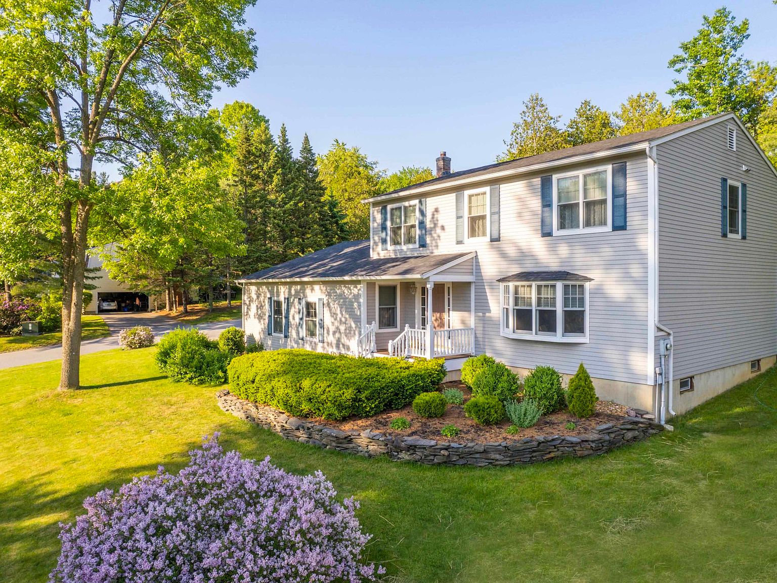 251 Summit Circle, Shelburne, VT 05482 Zillow
