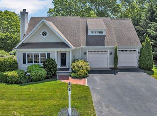 80 Schooner Ln, Barnstable, MA 02630