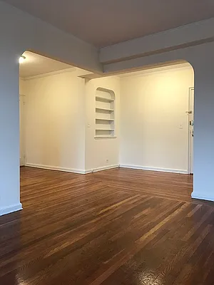 Rented by Royal House Realty, Inc. | media 17