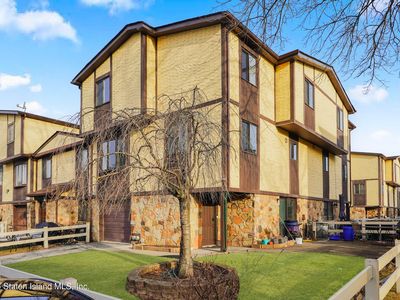 17 Parkview Loop, Staten Island, NY, 10314