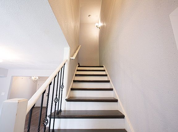 5th image of 780 N Eudora St #780