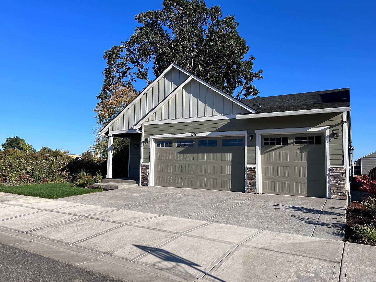 688 E Wilson St, Carlton, OR 97111 Zillow