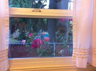 663 NW 54th St, Seattle, WA 98107