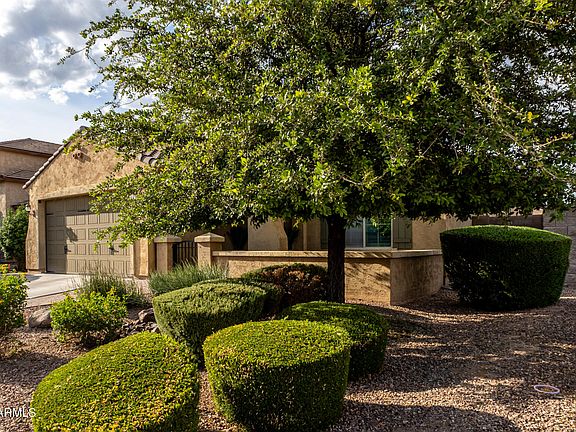 4th image of 152 W ROSEMARY Drive
