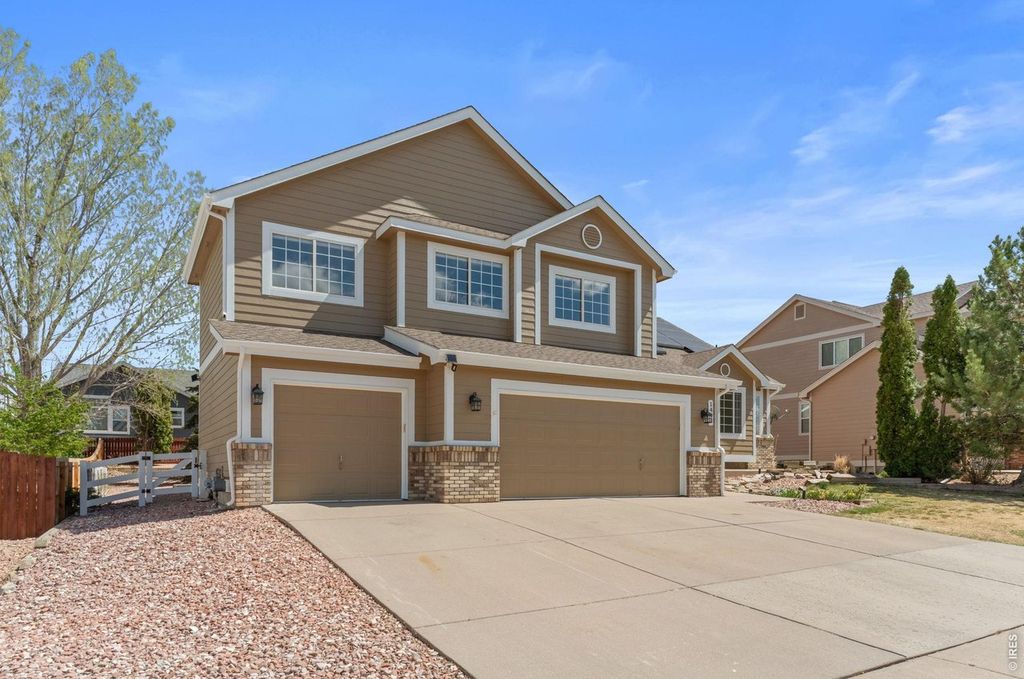 1408 Leahy Dr
