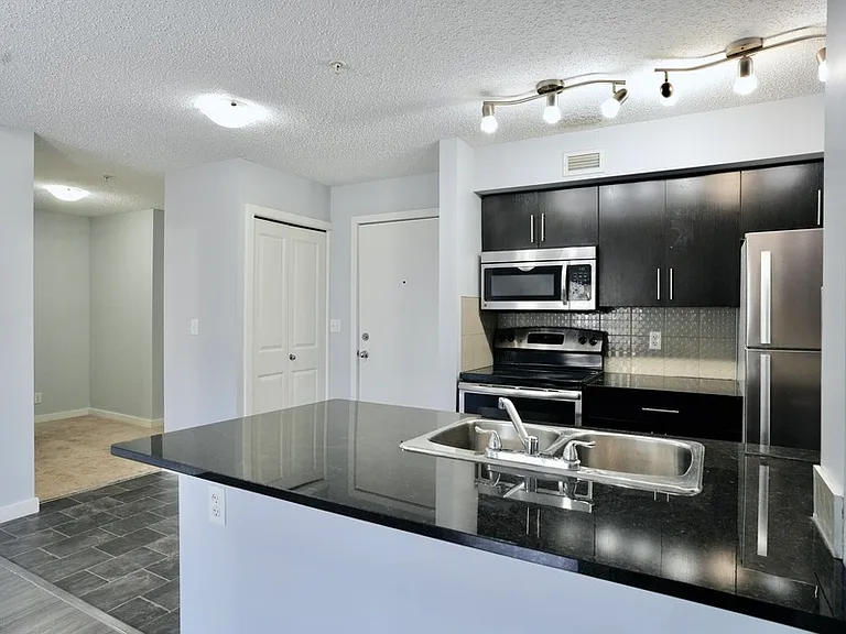 5816 Mullen Pl NW #320 — Photo 5
