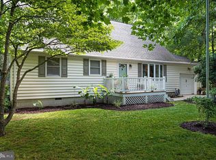 2 Starboard Ct, Ocean Pines, MD 21811