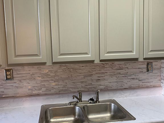 4th image of 3511 Omohundro Ave APT 7
