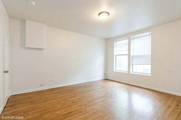 Building Photo - 2817 W Jackson Blvd #1