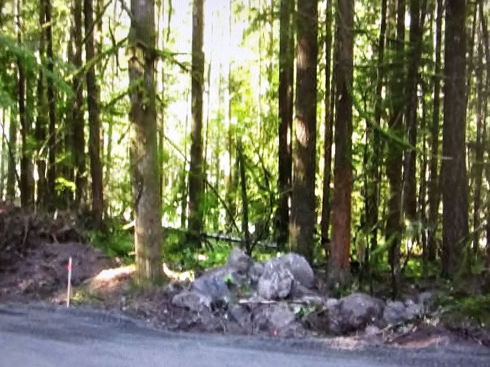 1st image of E John Lake Rd