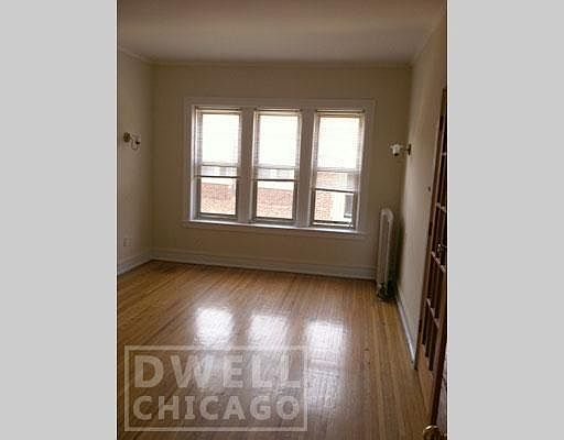 2nd image of 1326 W Estes Ave APT 2W