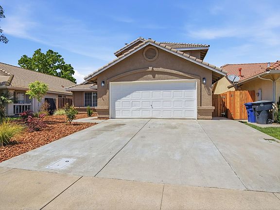 2nd image of 2701 Mozart Dr