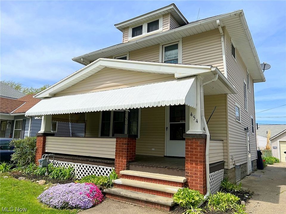 1st image of 454 Oxford Ave