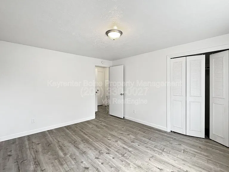 4813 W Targee St — Photo 12