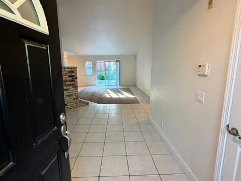 6337 Lincoln Ave — Photo 3