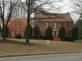 5901 Sulgrave Rd, Roanoke, VA 24018