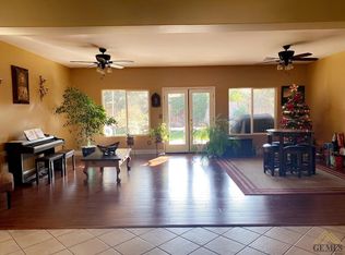 12603 Mezzadro Ave, Bakersfield, CA 93312