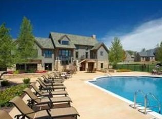 11407 W 159th Ter, Overland Park, KS 66221