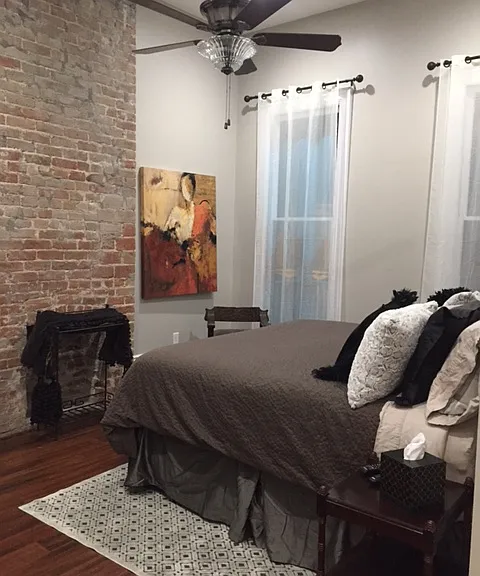 2124 Baronne St — Photo 19