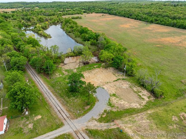 108 Stubbs Ln, McAlester, OK 74501