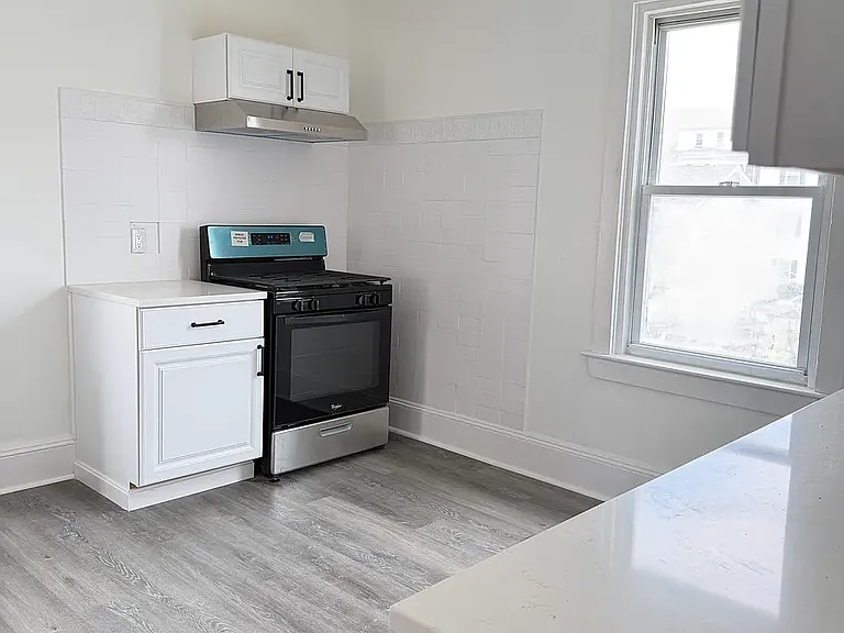 181 Reynolds Ave #2 — Photo 10