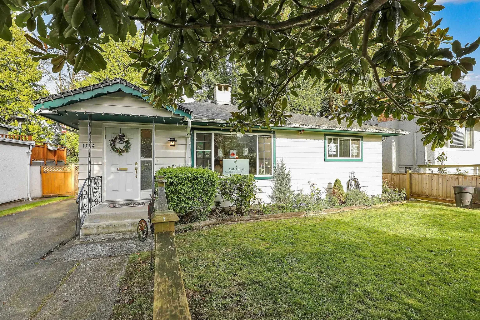 1554 Stevens St photo 1