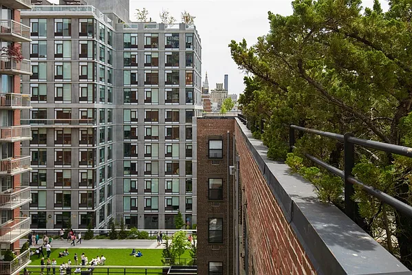 Rented by Corcoran | media 45