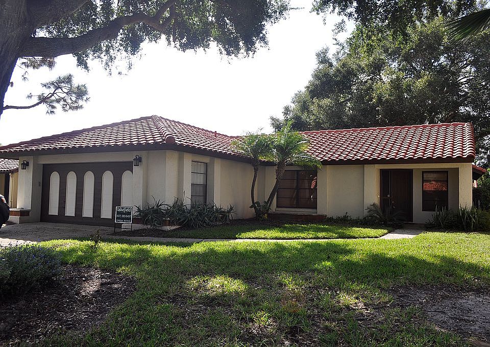 1st image of 7864 Villa Dr