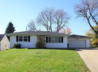 2542 L St SW, Cedar Rapids, IA 52404