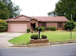 1502 6th Ter, Barling, AR 72923