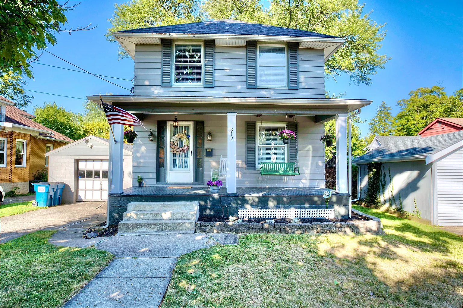 312 Graves Ave photo 1