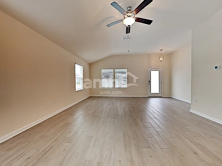 351 Chasewood Dr — Photo 6