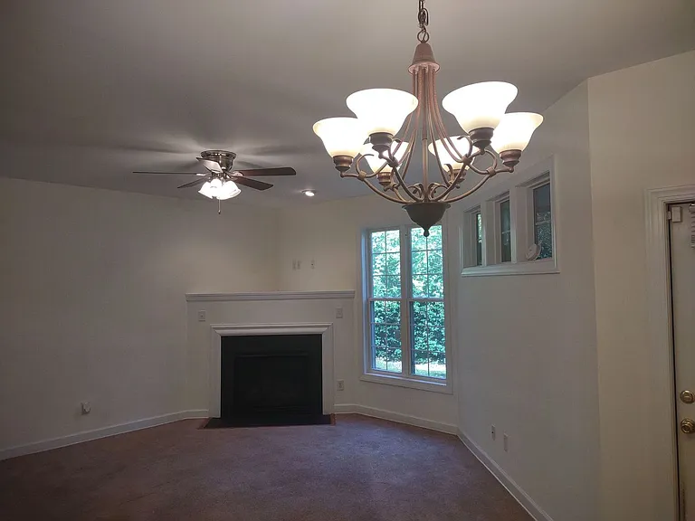 4652 Pooh Corner Dr — Photo 9