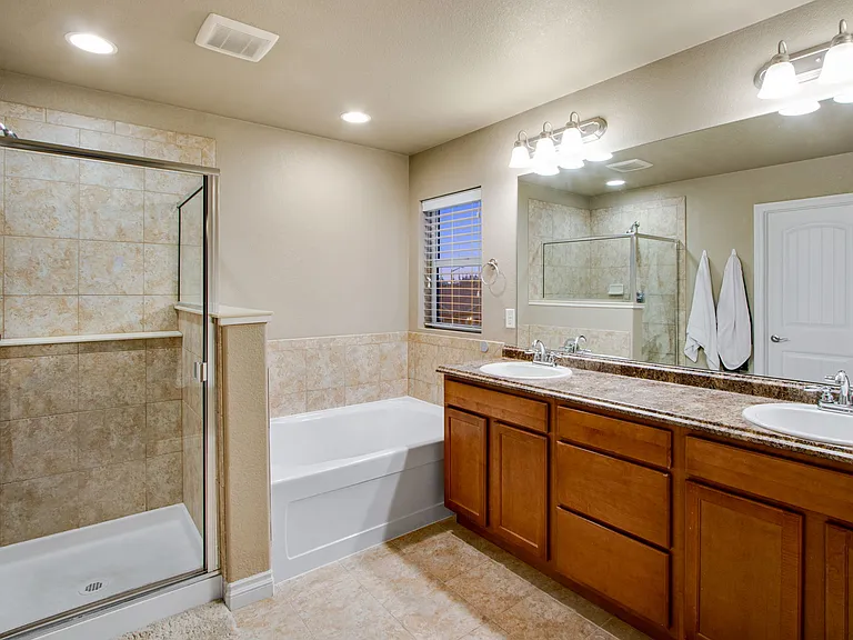 2274 Adobe Dr — Photo 26